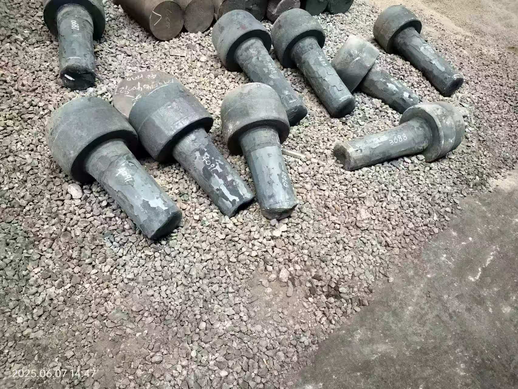 Cara meningkatkan kinerja tempa penerbangan dengan mengontrol suhu dan tekanan